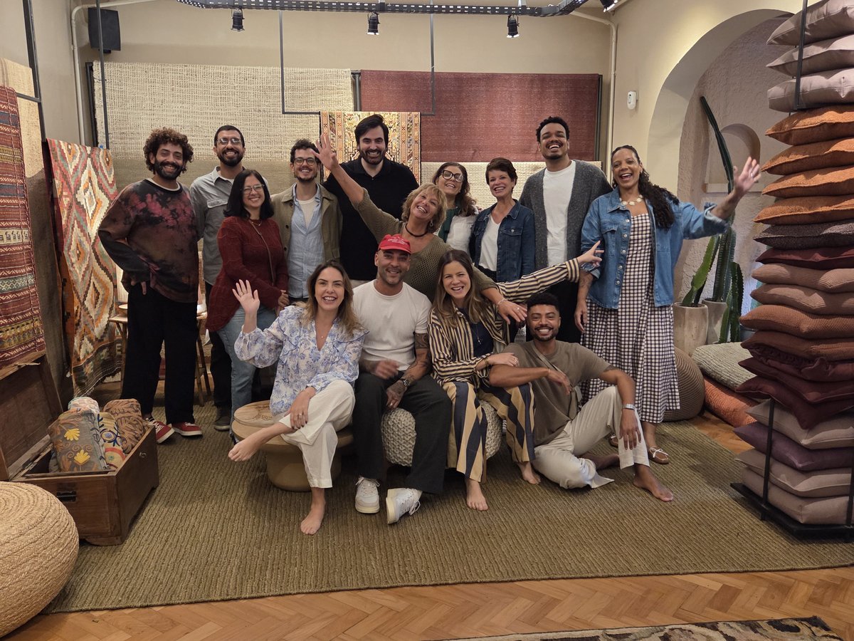 Equipe reunida ao final de um encontro de desenvolvimento